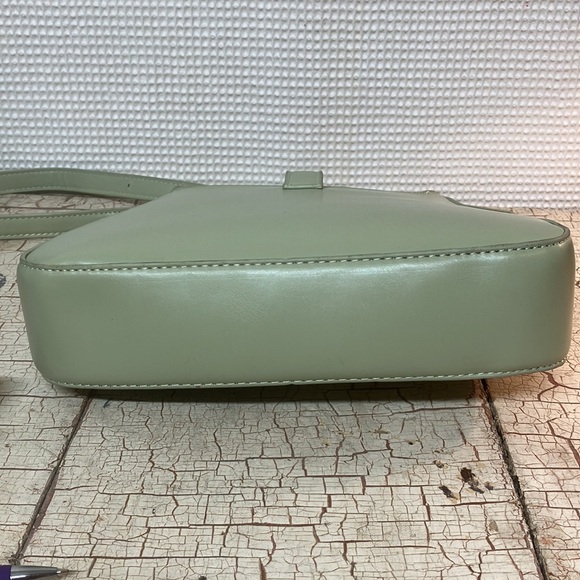 Leather Hobo Baguette - Picture 5 of 9